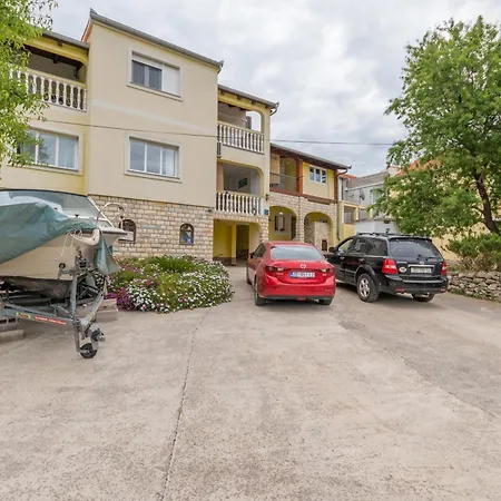 With Parking Space Sali, Dugi Otok - 8112 Sali