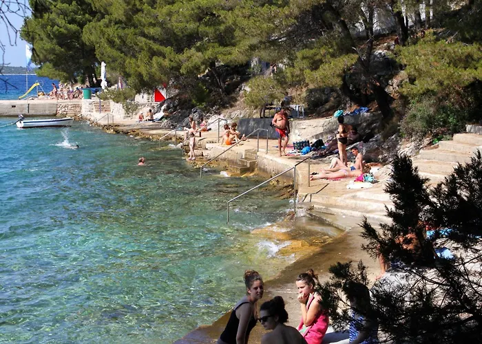 Appartamento With Parking Space Sali, Dugi Otok - 8112 Sali